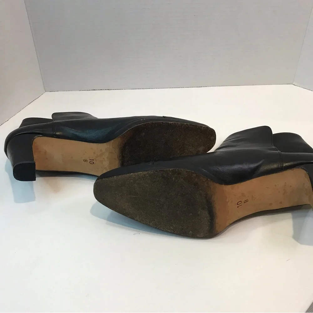COLE HAAN BOOTIES - Picture 3 of 7
